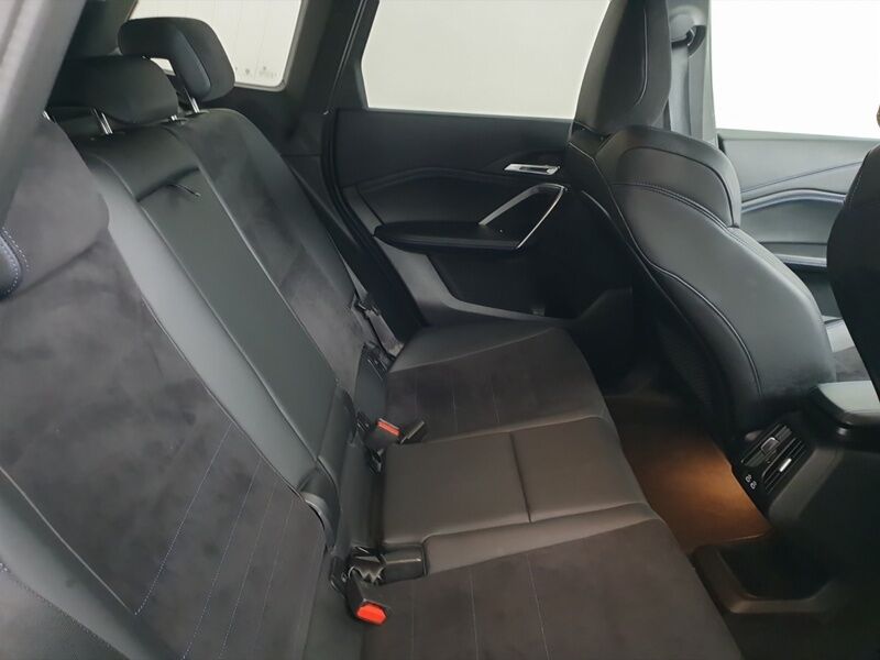 More views of BMW X1