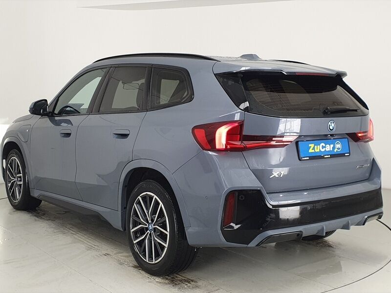 More views of BMW X1