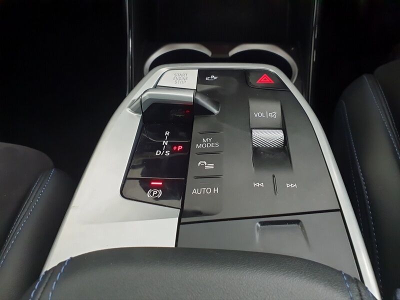 More views of BMW X1