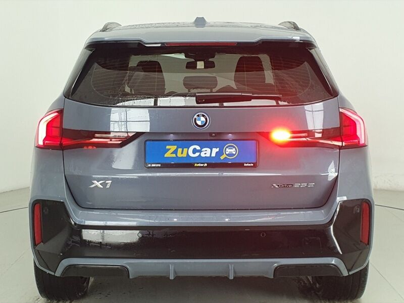 More views of BMW X1