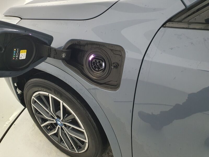 More views of BMW X1