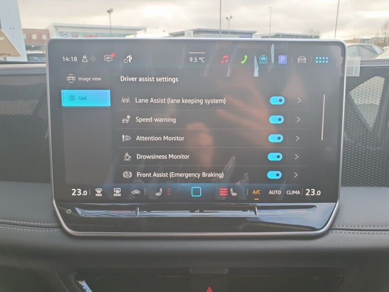 More views of Volkswagen Tiguan