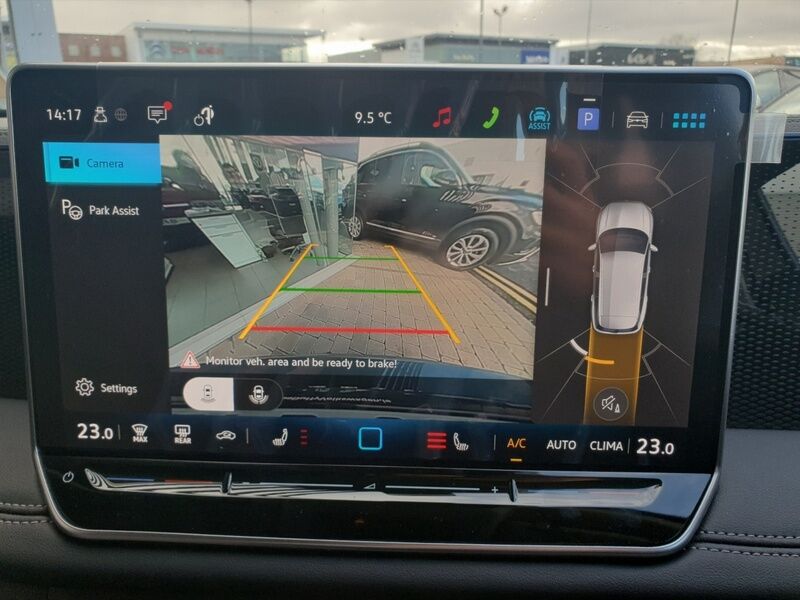 More views of Volkswagen Tiguan