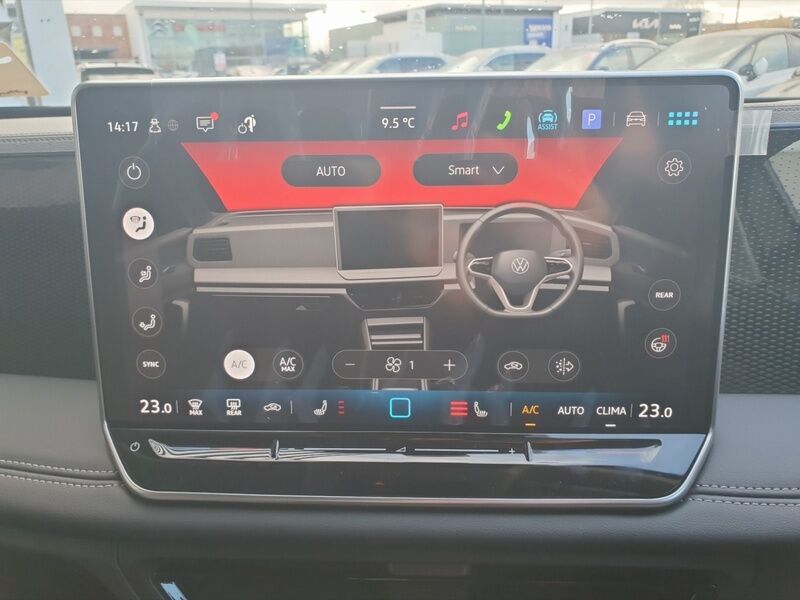 More views of Volkswagen Tiguan