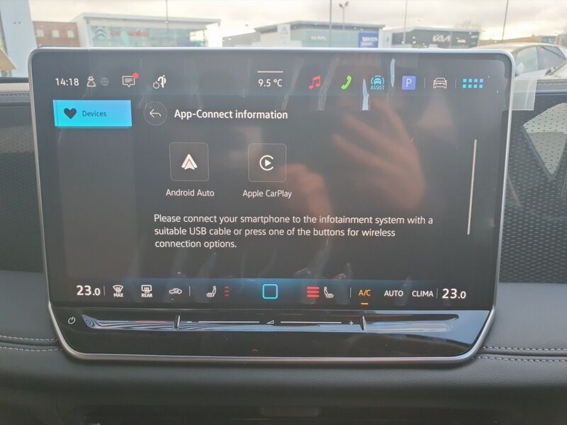 More views of Volkswagen Tiguan