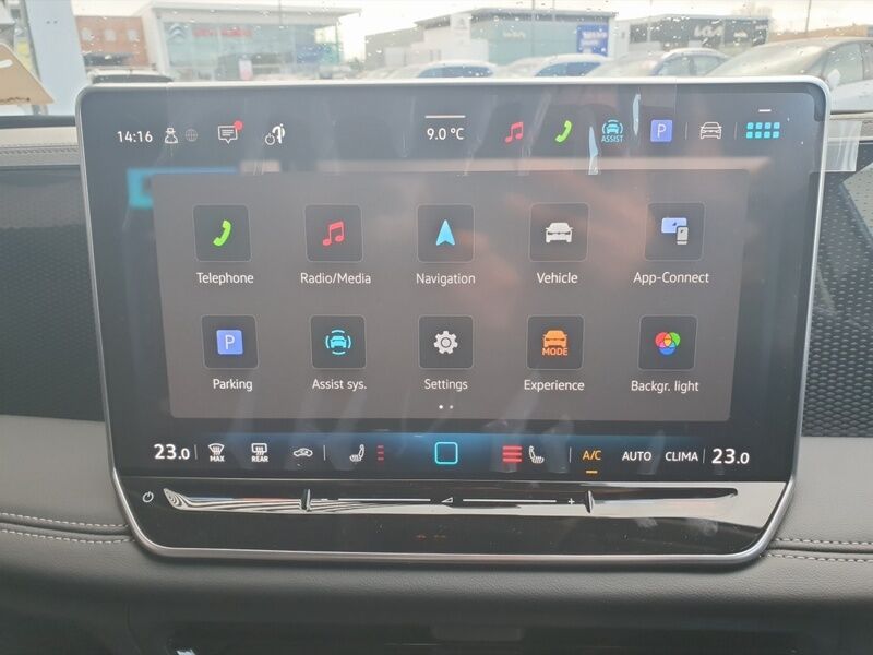 More views of Volkswagen Tiguan