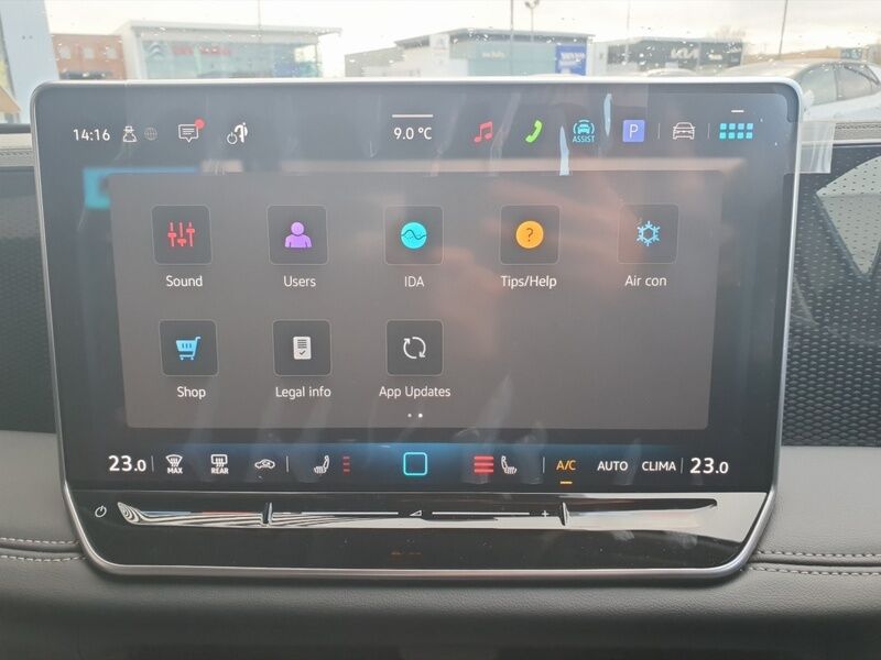 More views of Volkswagen Tiguan