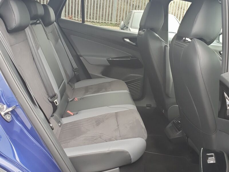 More views of Volkswagen ID.4