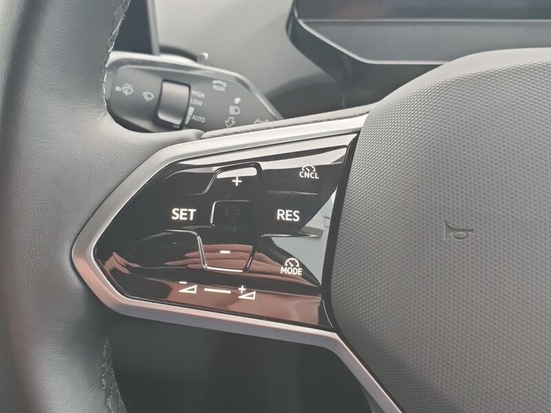 More views of Volkswagen ID.4