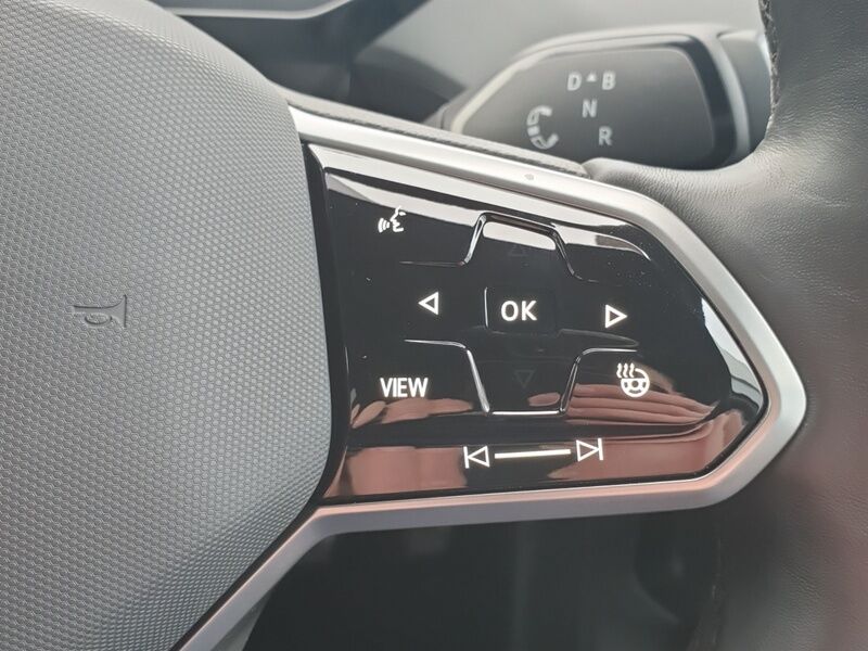 More views of Volkswagen ID.4