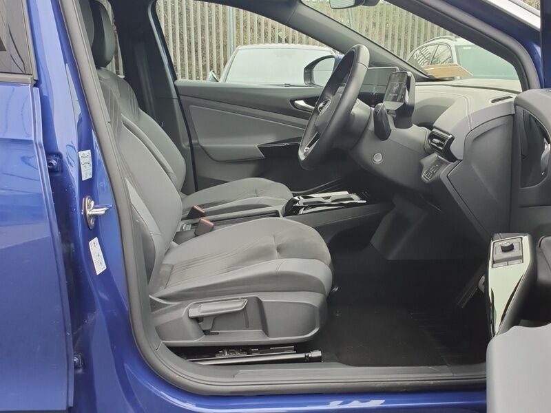 More views of Volkswagen ID.4