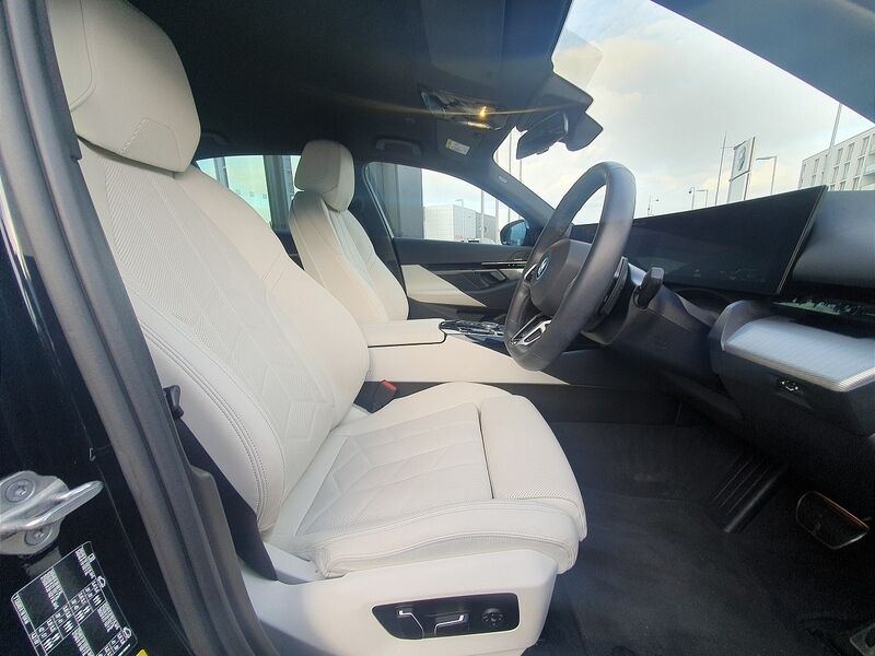 More views of BMW 5-Series