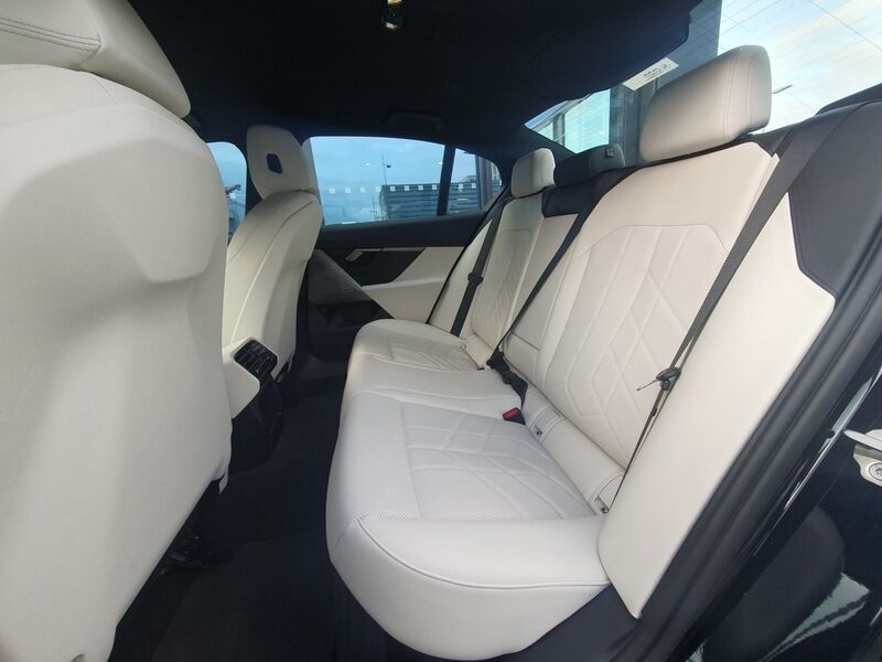 More views of BMW 5-Series