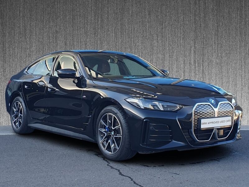 More views of BMW i4