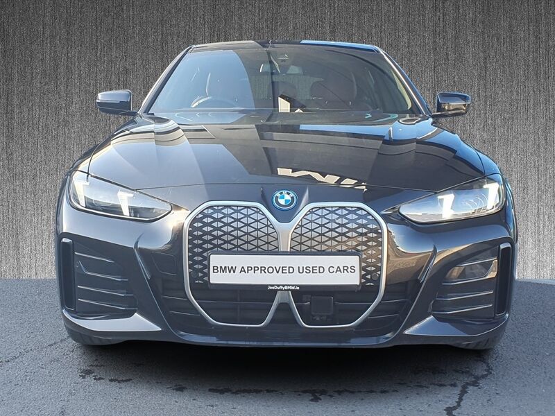 More views of BMW i4