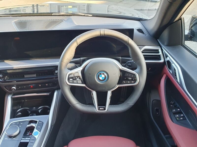 More views of BMW i4