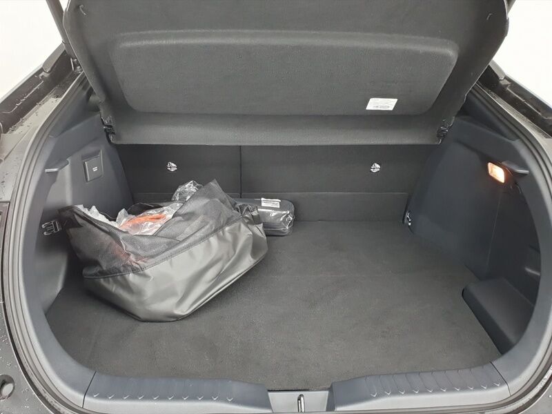 More views of Toyota C-HR