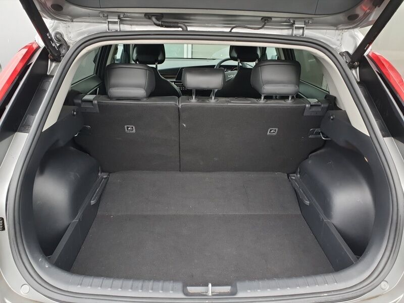 More views of Kia Niro