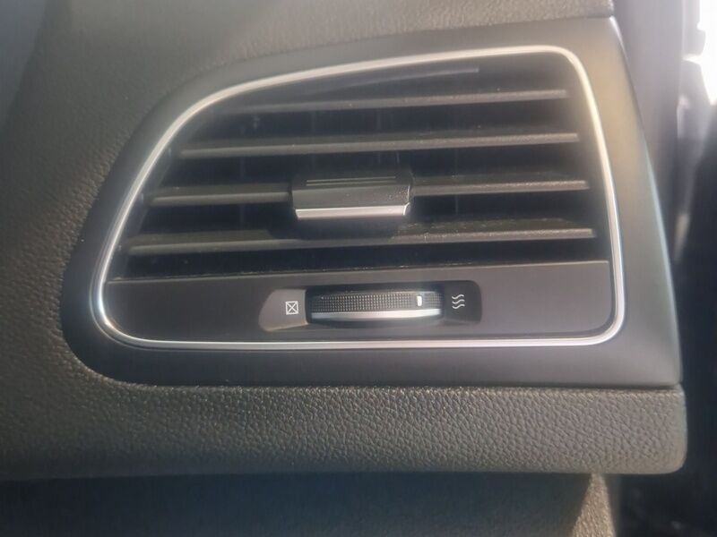 More views of Renault Megane