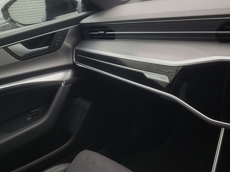 More views of Audi A6