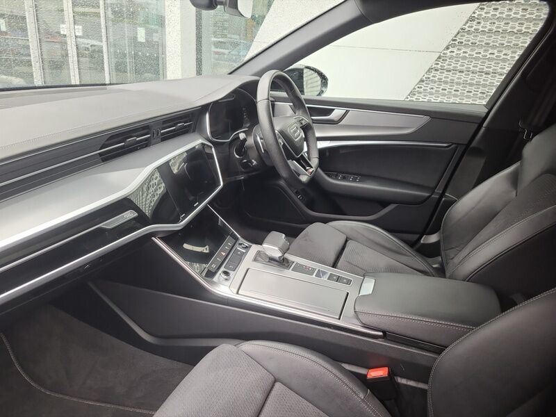 More views of Audi A6