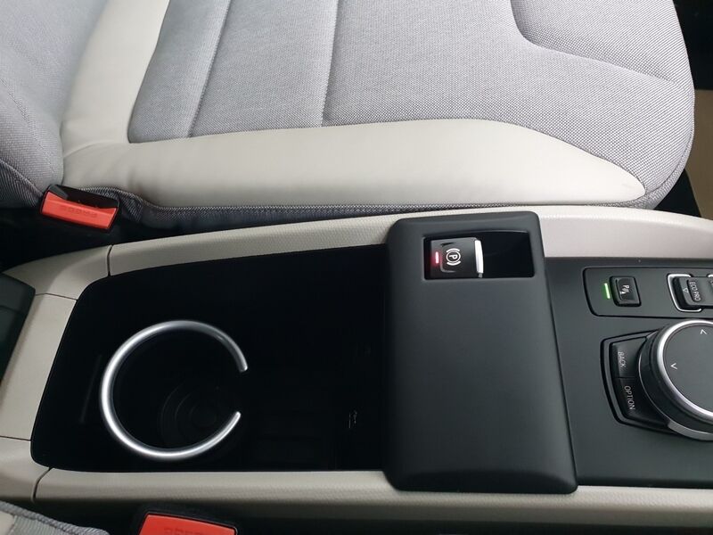 More views of BMW i3