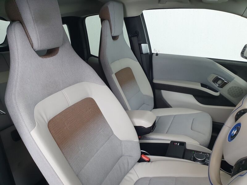 More views of BMW i3