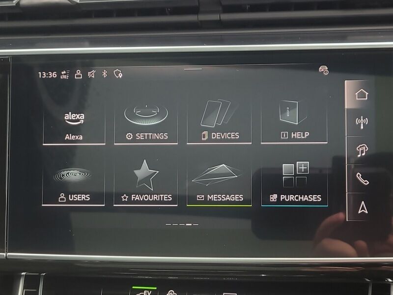 More views of Audi Q7