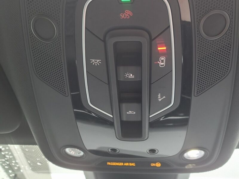 More views of Audi Q7