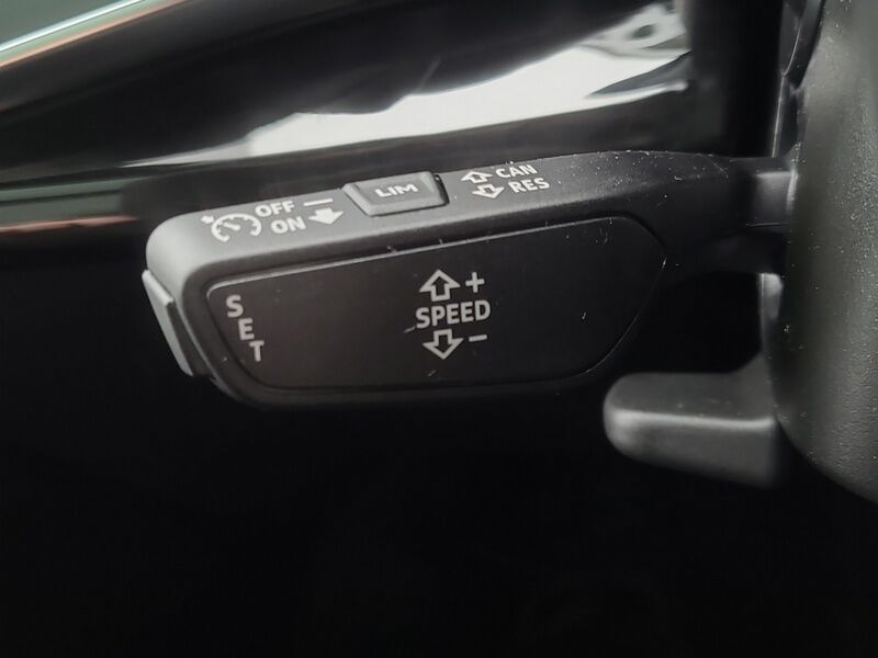 More views of Audi Q7