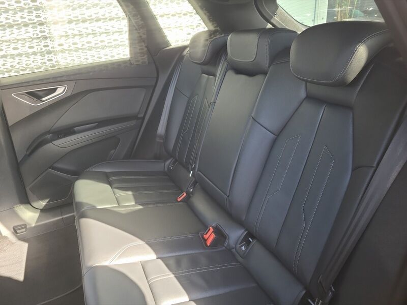 More views of Audi Q4 e-tron