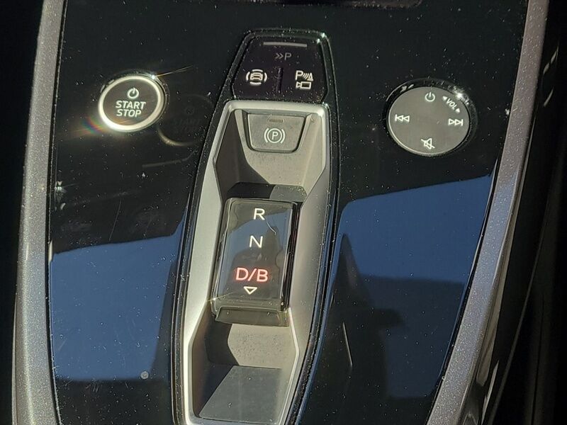 More views of Audi Q4 e-tron