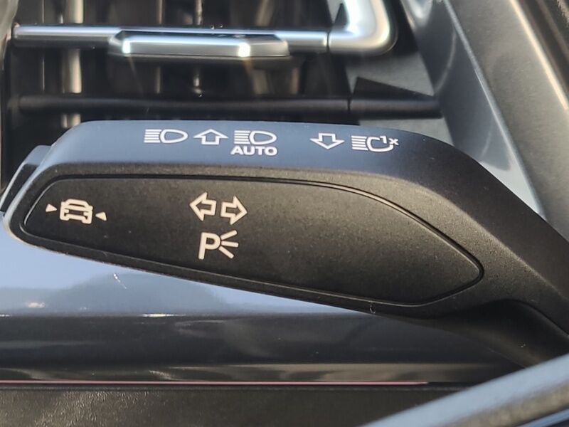 More views of Audi Q4 e-tron