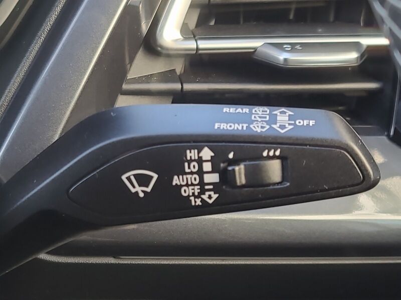 More views of Audi Q4 e-tron