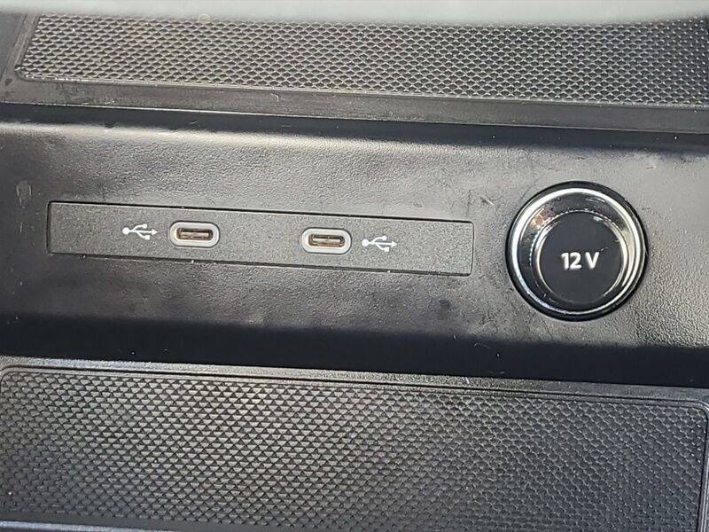 More views of Audi Q4 e-tron