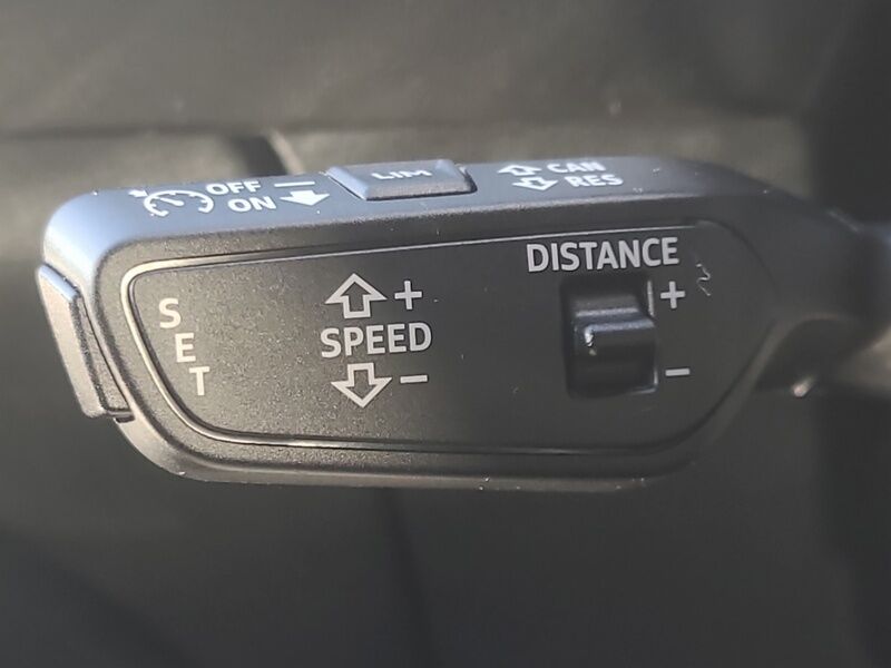 More views of Audi Q4 e-tron