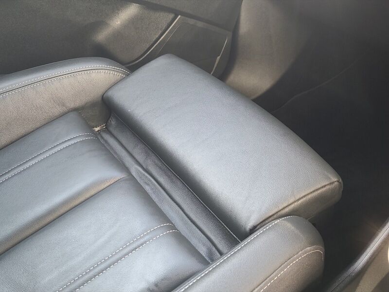 More views of Audi Q4 e-tron