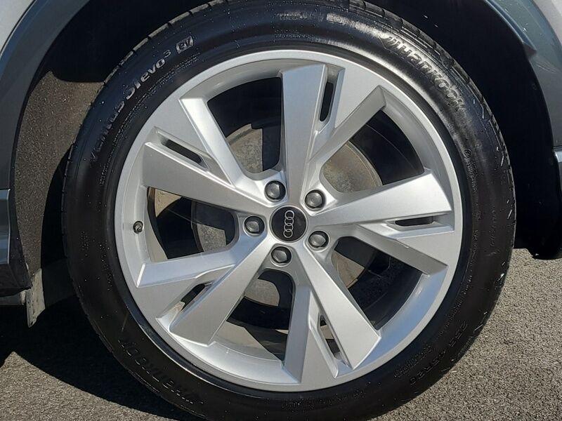 More views of Audi Q4 e-tron