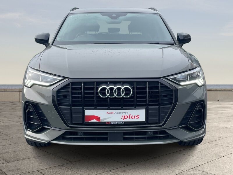 More views of Audi Q3