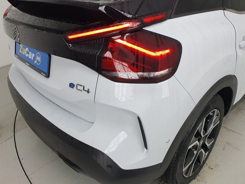 More views of Citroen e-C4