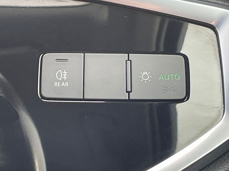 More views of Audi Q3