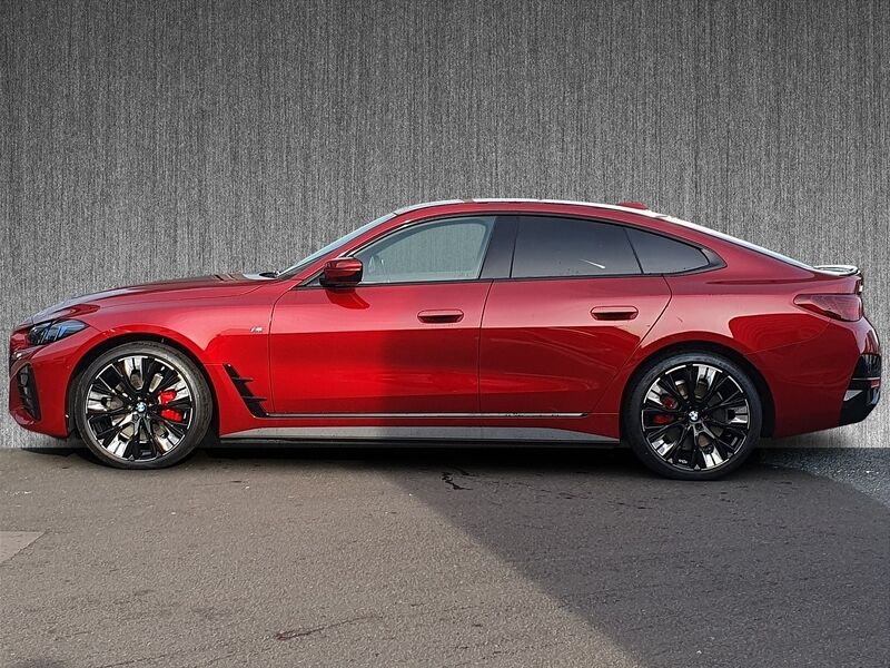 More views of BMW i4