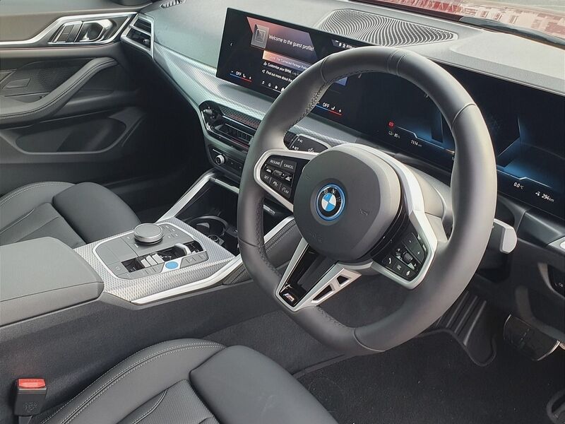 More views of BMW i4