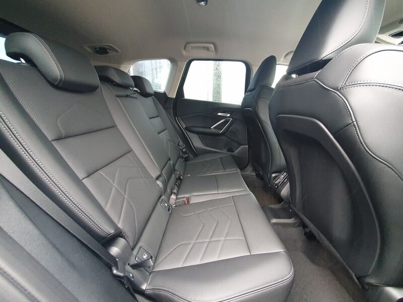 More views of BMW X1