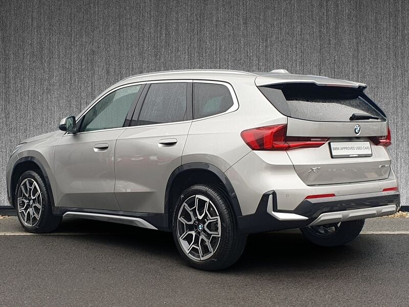 More views of BMW X1