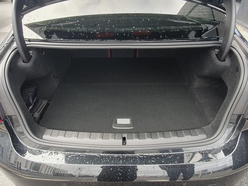 More views of BMW 3-Series