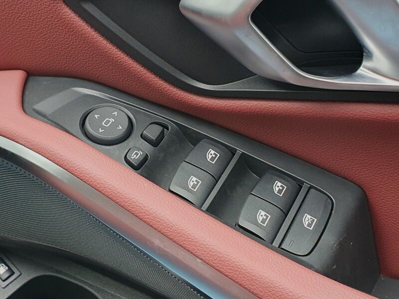 More views of BMW 3-Series