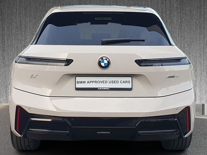 More views of BMW iX