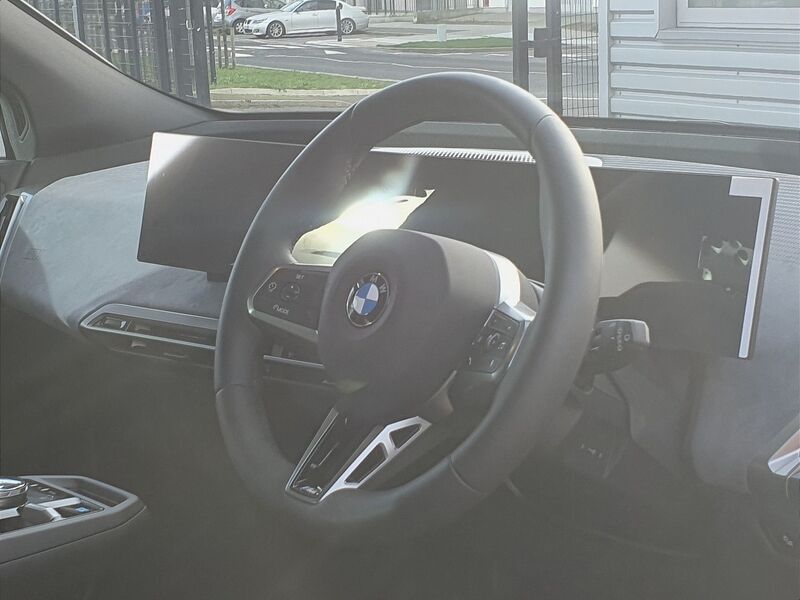 More views of BMW iX