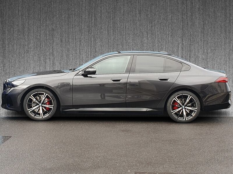 More views of BMW 5-Series